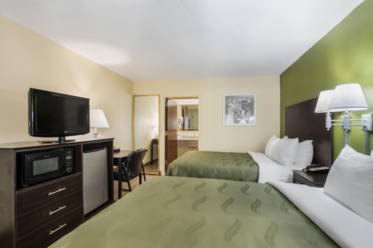 Quality Inn Олбані Екстер'єр фото