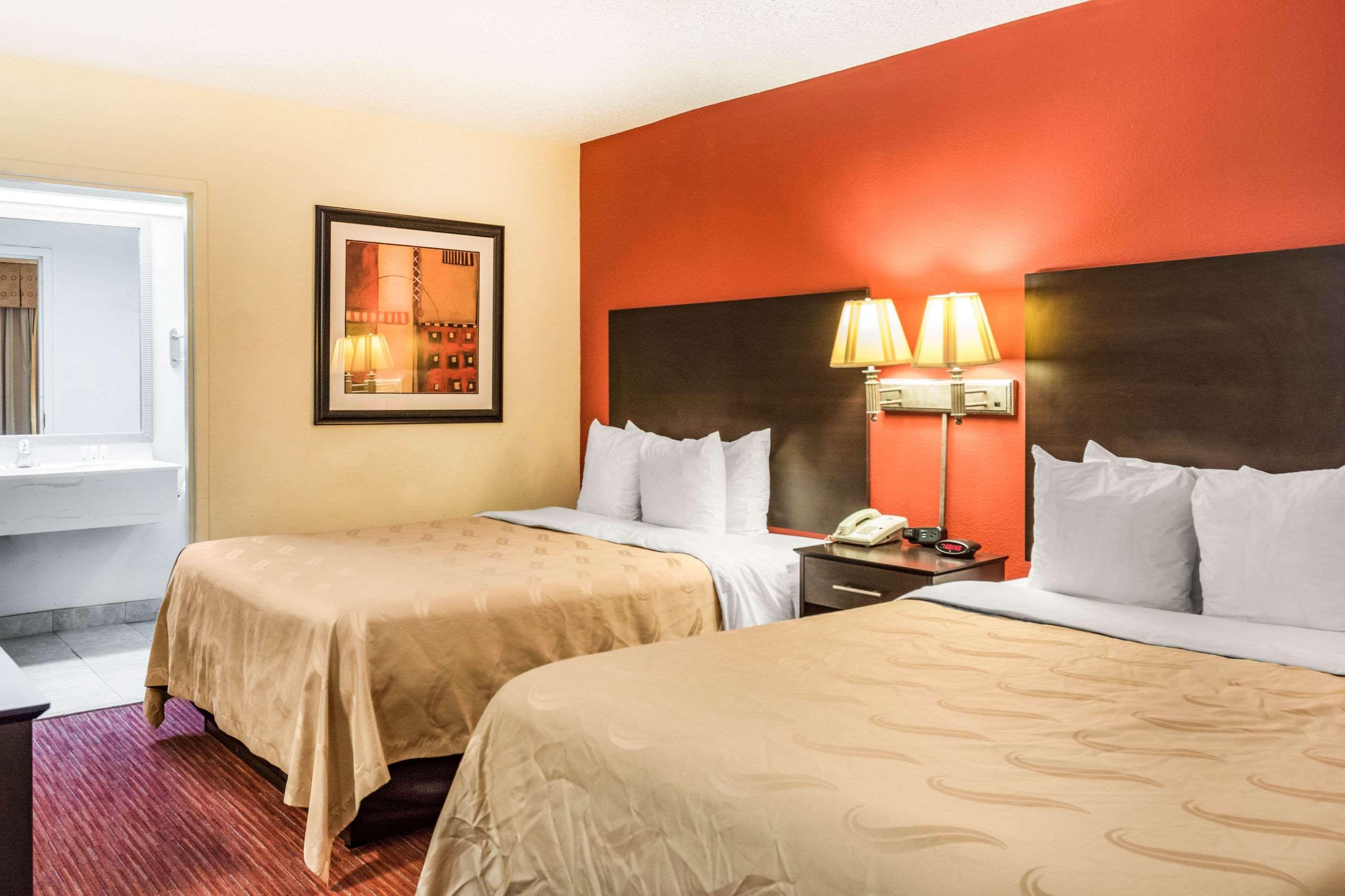 Quality Inn Олбані Екстер'єр фото