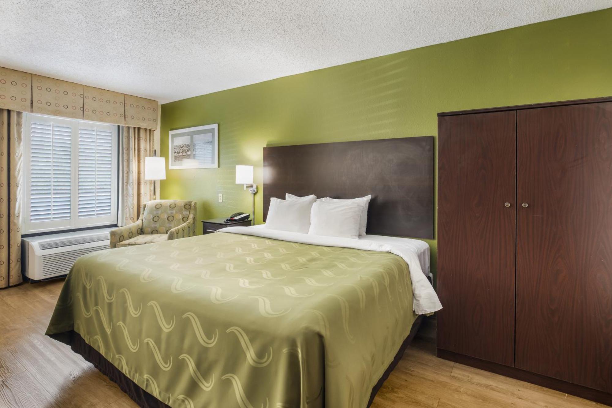 Quality Inn Олбані Екстер'єр фото