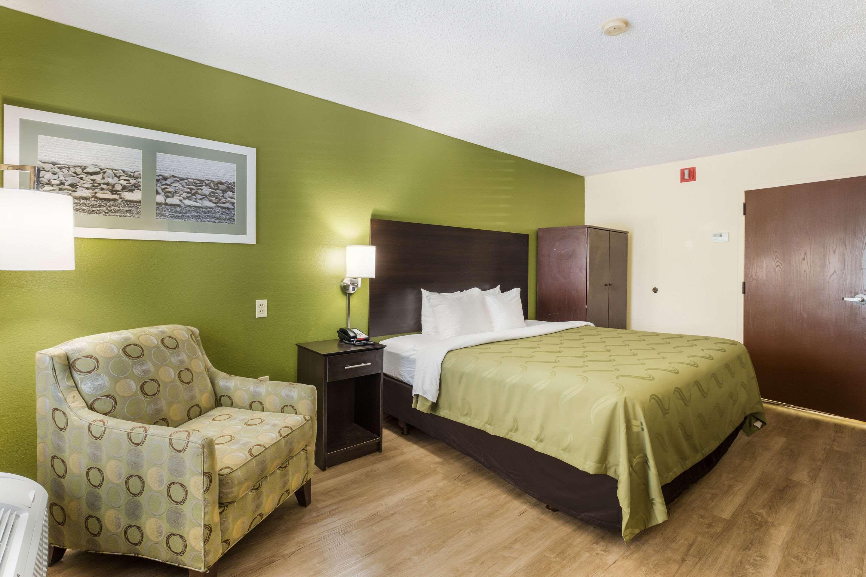Quality Inn Олбані Екстер'єр фото