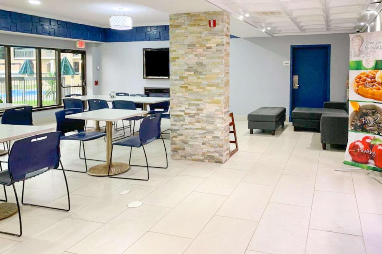 Quality Inn Олбані Екстер'єр фото