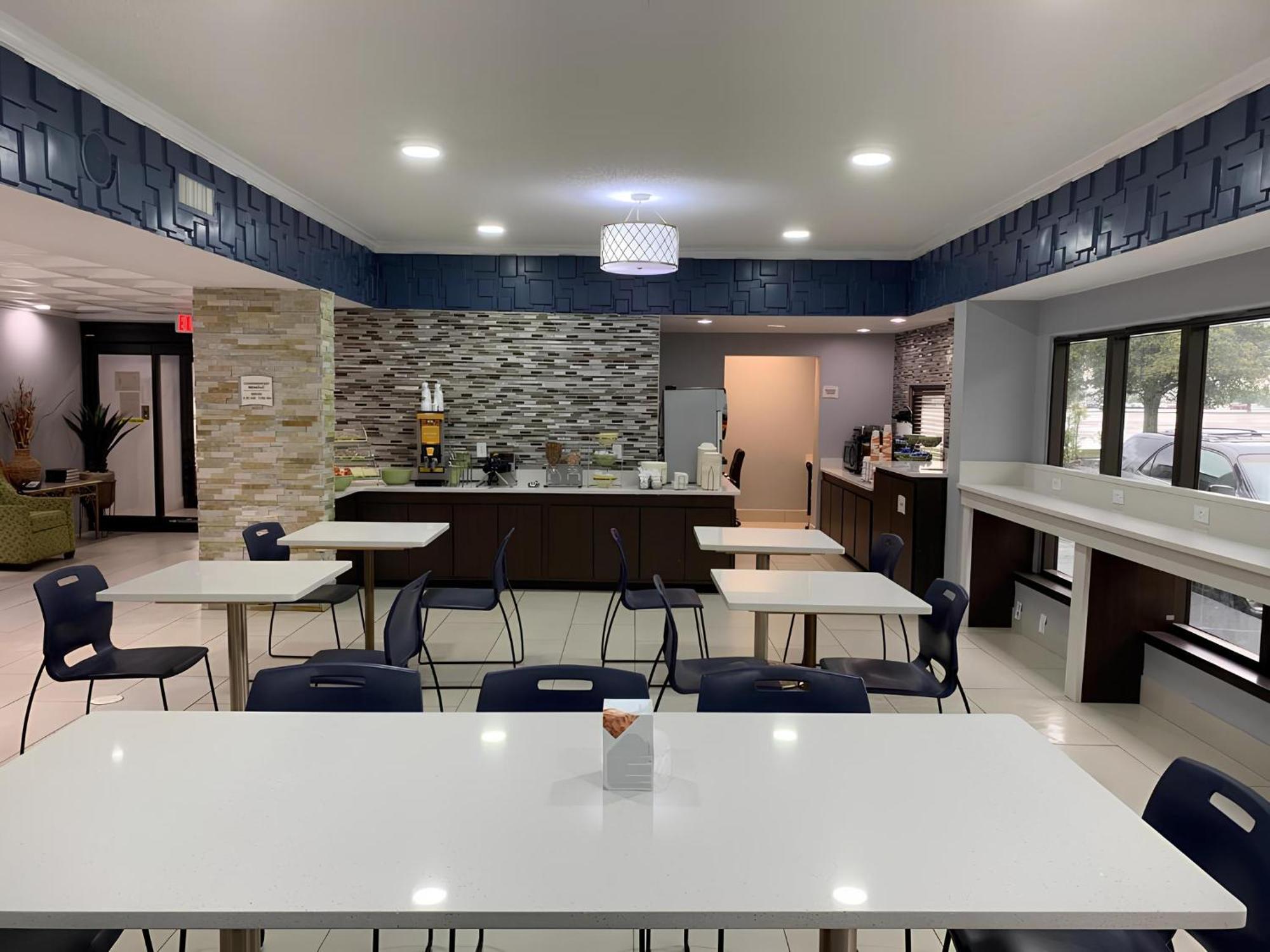 Quality Inn Олбані Екстер'єр фото